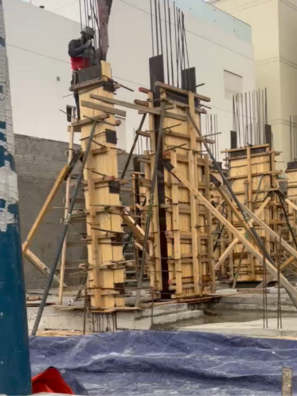 اعمال الهيكل الاسود